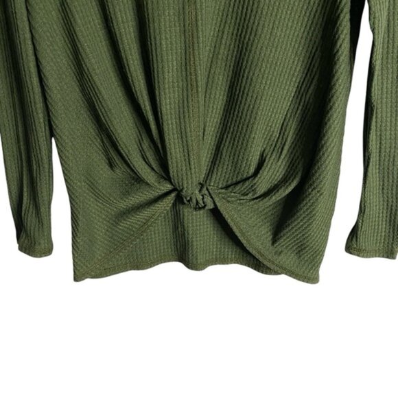Jackson Rowe Women's Green Knit Top - Picture 3 of 7